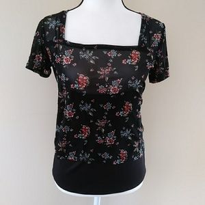 No Boundaries Layered Floral Blouse Junior M Black Blue